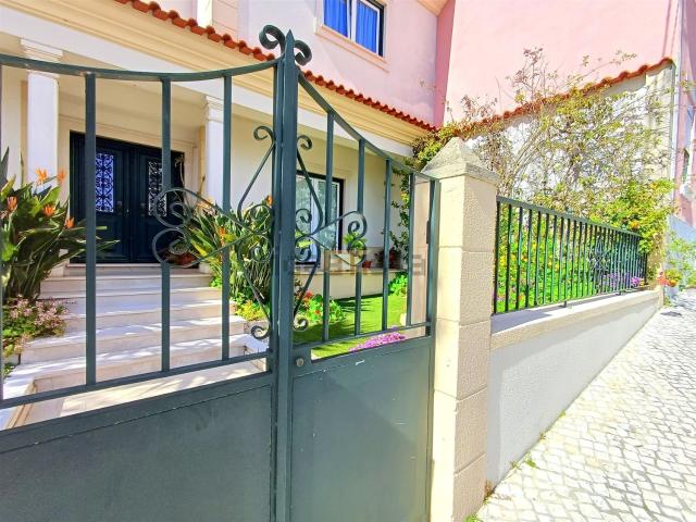 Casa venda em Vila Robim, Tavarede