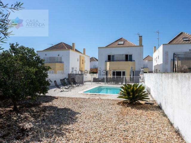 Casa alugar em Urbanização Casas da Ria, Tavira