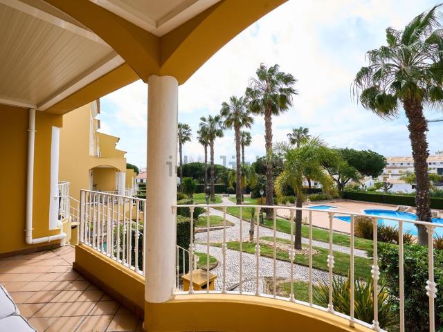 Moradia alugar em Quarteira, Vilamoura