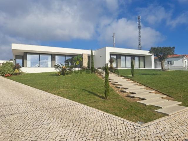 Casa venda em Usseira, Óbidos