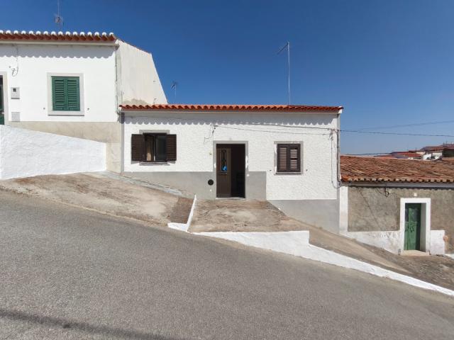 Casa venda em Mourã, Santo Aleixo Da Restauração
