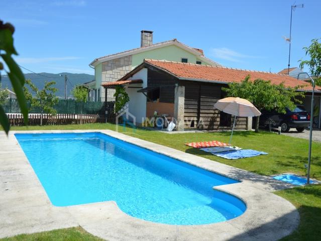 Casa venda em Chaves, Vila Real