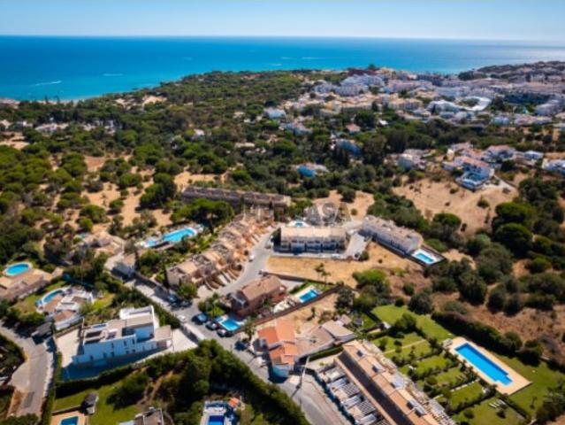 Casa venda em Albufeira e Olhos de Água, Albufeira