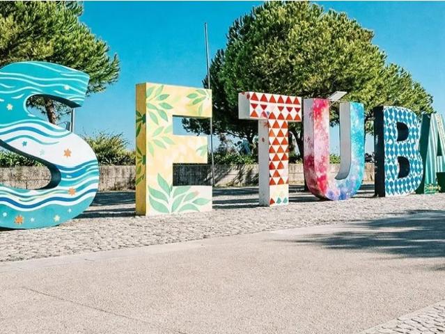 Casa venda em Azeitão (São Lourenço e São Simão), Setúbal