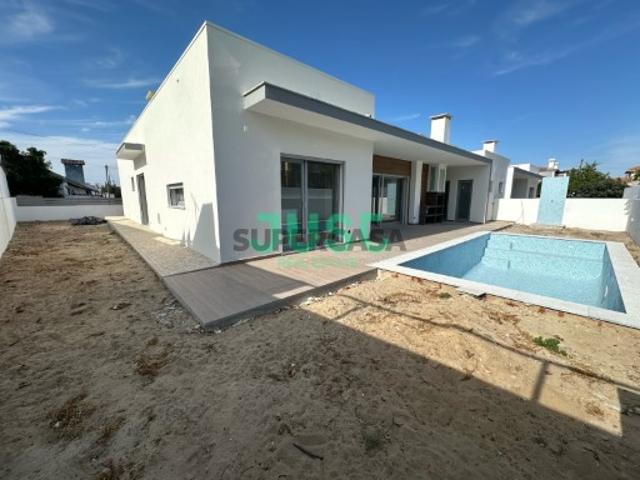 Casa venda em Azeitão (São Lourenço e São Simão), Setúbal