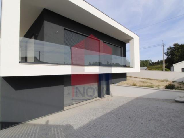Casa venda em Vila Verde, Chelo