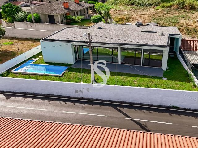 Casa venda em Vila Nova De Famalicão, Braga