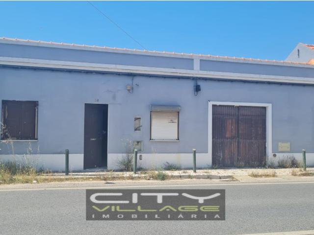 Casa venda em Santo António Da Charneca, Setúbal