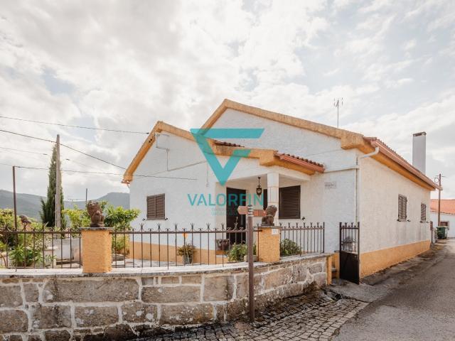 Casa venda em Porto De Mós, Leiria