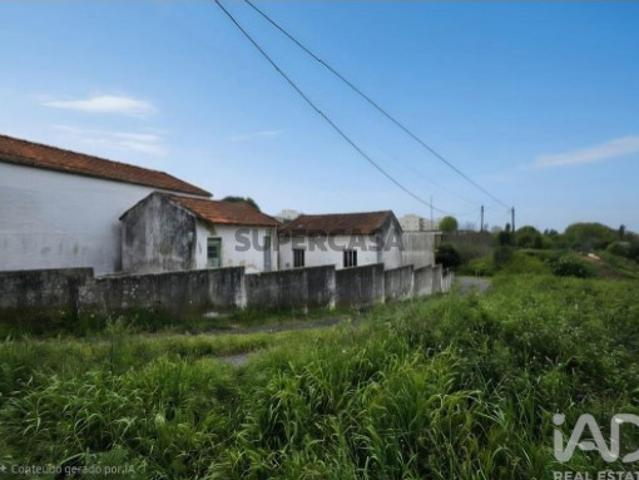 Casa venda em Anta, Aveiro