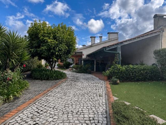 Casa venda em Oliveira Do Bairro, Aveiro