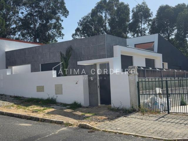 Casa venda em Alto do Índio, Almada