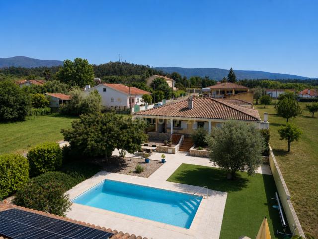 Casa venda em Relvios, Lousã