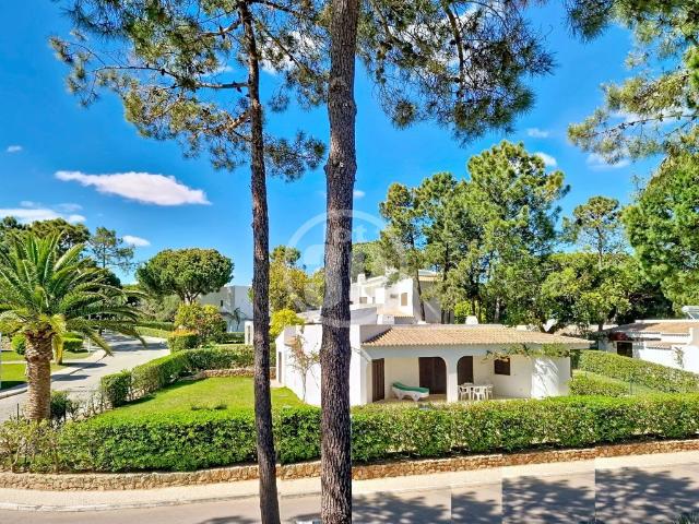Vivenda venda em Albufeira e Olhos de Água, Albufeira