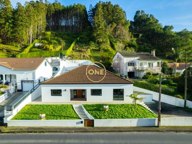 Casa venda em Açores, Furnas
