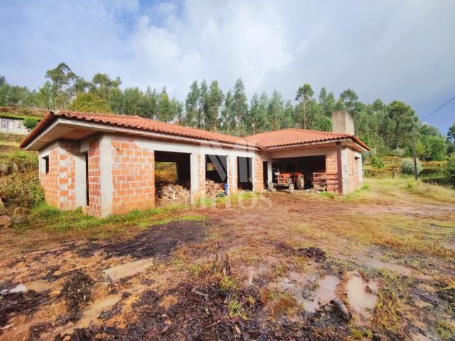 Casa venda em Lacada, Boalhosa