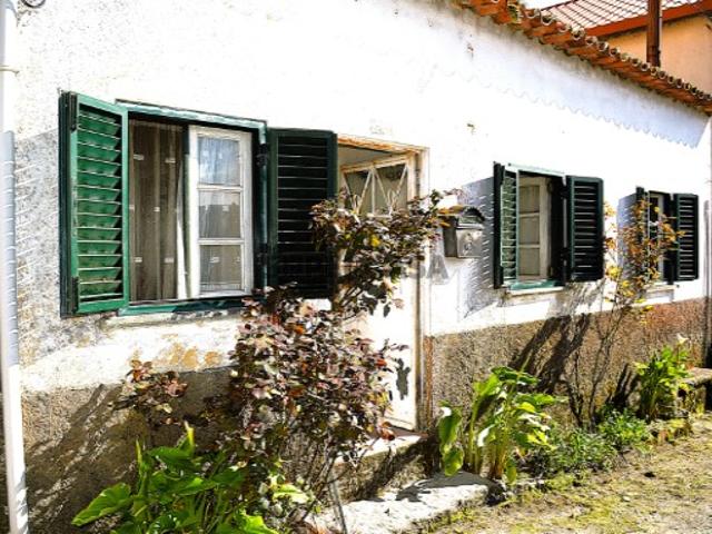 Casa venda em Lapa do Lobo, Nelas