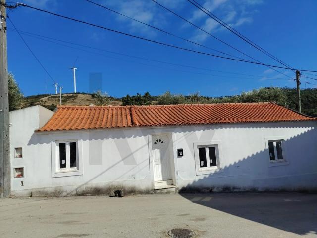 Casa venda em Monte Redondo, Leiria