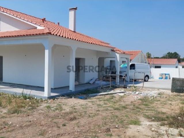 Casa venda em Marinheiros, Leiria