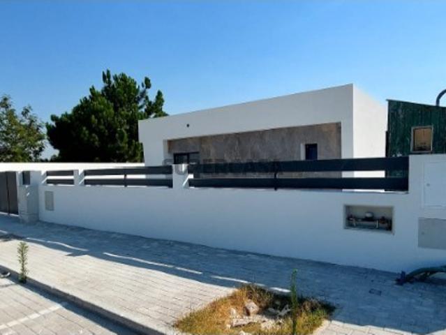 Casa venda em Azeitão (São Lourenço e São Simão), Setúbal