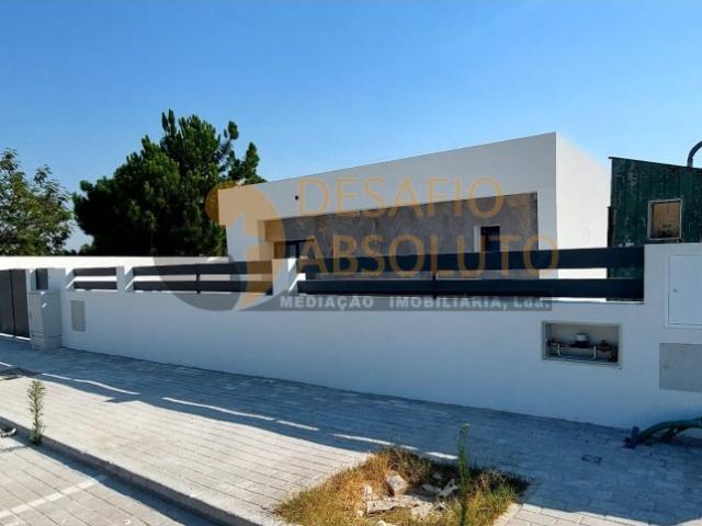 Casa venda em Azeitão (São Lourenço e São Simão), Setúbal