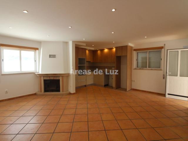 Casa venda em Donairia, Leiria