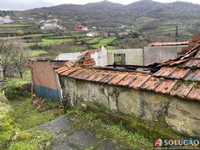 Casa venda em Resende, Viseu