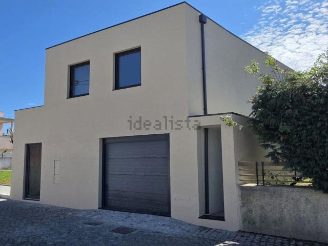 Casa venda em Terroso, Póvoa de Varzim