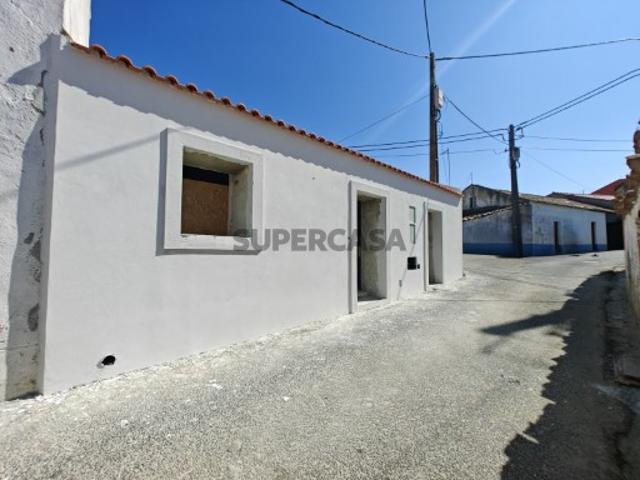 Casa venda em Olho Marinho, Óbidos