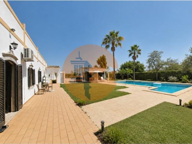 Vivenda venda em Loulé, Faro