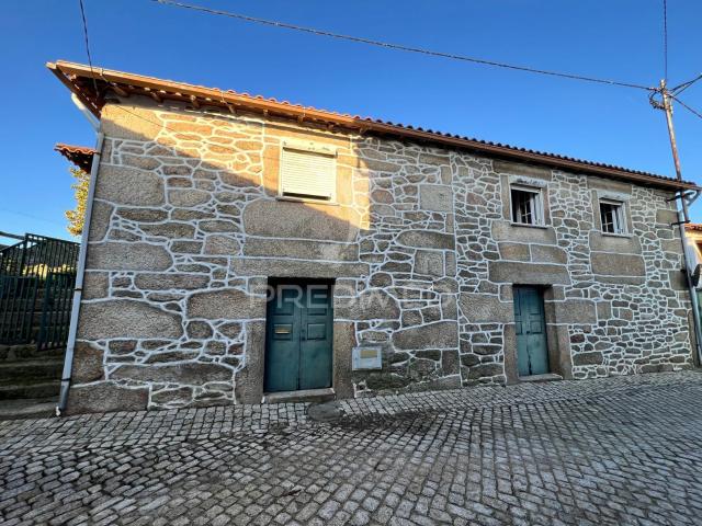 Casa venda em Candoso e Carvalho de Egas, Vila Flor