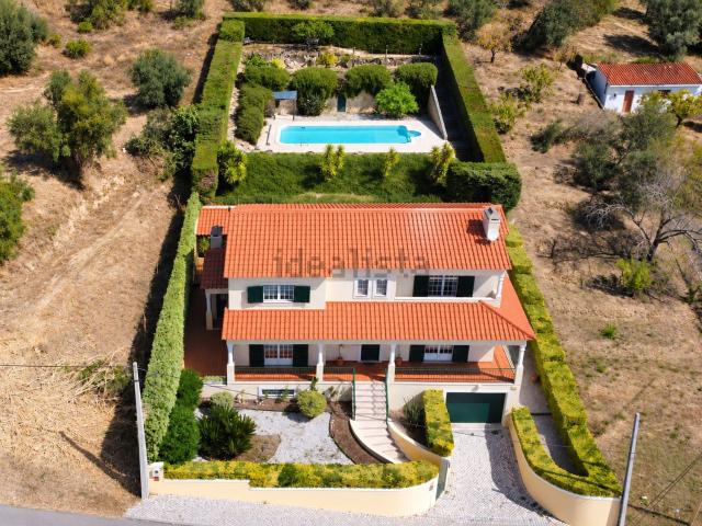 Casa venda em Tomar (São João Baptista) e Santa Maria dos Olivais, Tomar