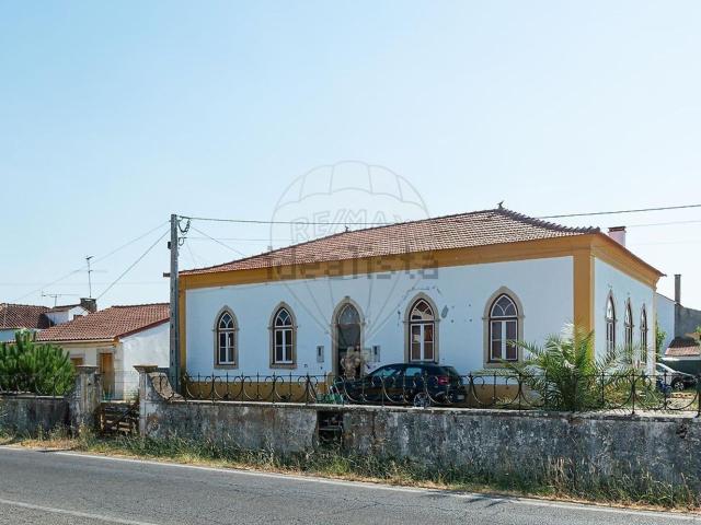 Casa venda em Tomar (São João Baptista) e Santa Maria dos Olivais, Tomar