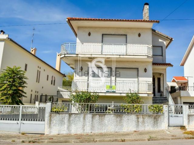 Casa venda em Colégio Nuno Álvares, Tomar
