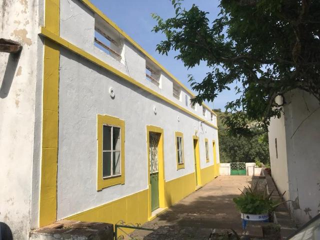 Vivenda venda em Santa Catarina da Fonte do Bispo, Tavira