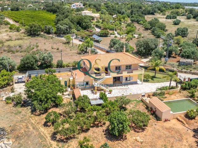 Vivenda venda em Coiro da Burra, Faro
