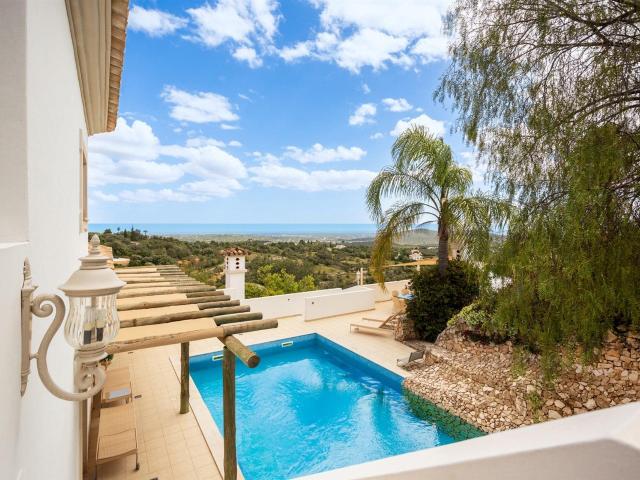 Vivenda venda em Poço Geraldo, Loulé