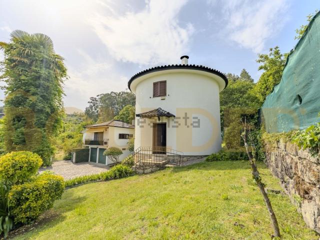 Casa venda em Travassos, Póvoa De Lanhoso