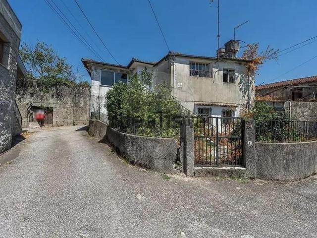 Casa venda em Travassos, Póvoa De Lanhoso