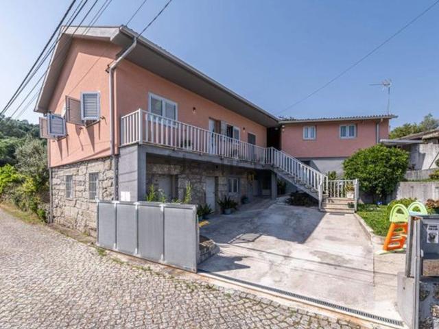 Moradia venda em Travassós, Bustelos