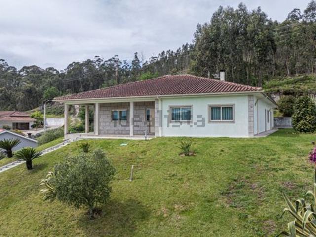 Moradia venda em Travassós, Bustelos
