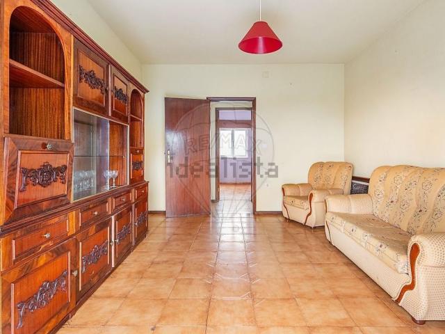 Casa venda em Travassos, Póvoa De Lanhoso