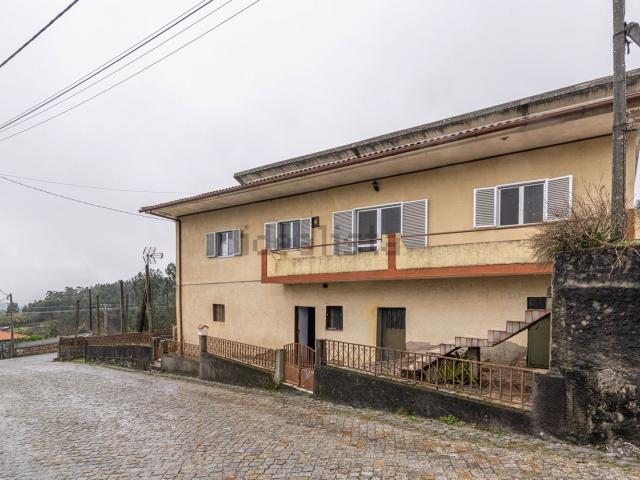 Casa venda em Travassos, Póvoa De Lanhoso