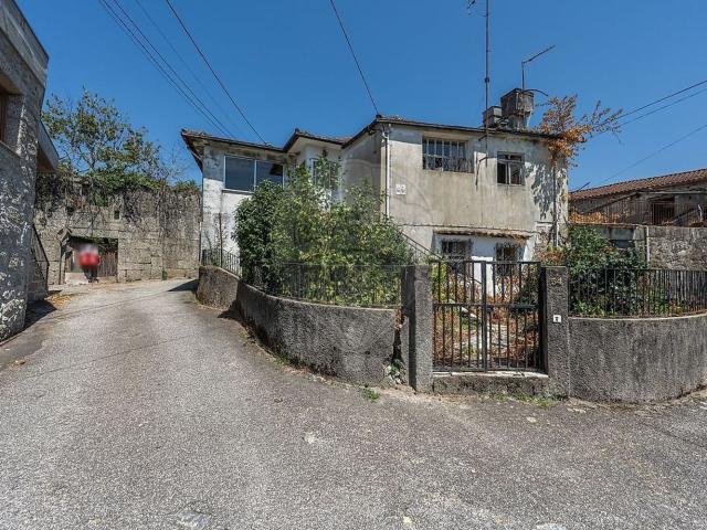 Casa venda em Travassos, Póvoa De Lanhoso