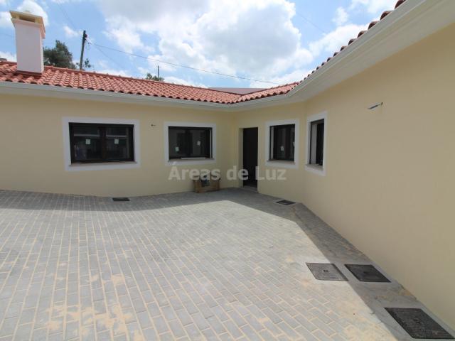 Casa venda em Palmeiria, Leiria