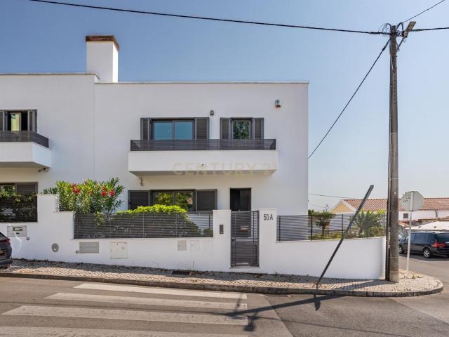 Casa venda em Fanqueiro, Loures