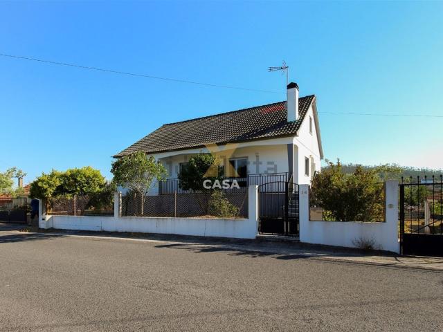 Casa venda em Ourém, Santarém