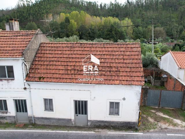 Casa venda em Ourém, Santarém