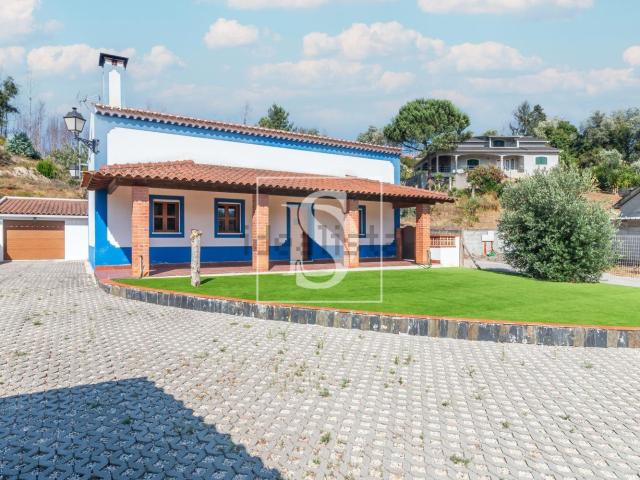 Casa venda em Ourém, Santarém