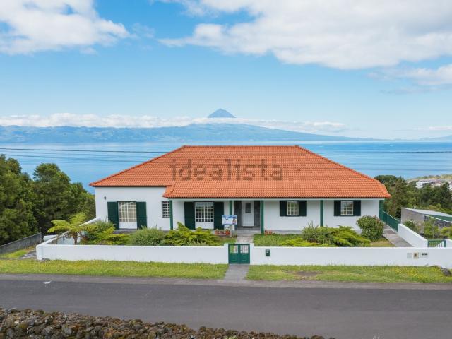 Casa venda em Açores, Velas